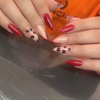 کاشت ناخن و اسپا|خدمات آرایشگری و زیبایی|شیراز, شریف‌آباد|دیوار