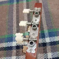 گیتار|گیتار، بیس، امپلیفایر|ایوان, |دیوار