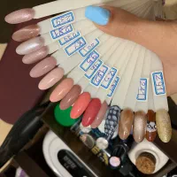 لوازم کاشت ناخن|آرایشگاه و سالن‌های زیبایی|قرچک, قشلاق جیتو|دیوار