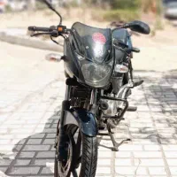 باجاج پالس ۲۲۰ مشکی