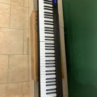 پیانو دیجیتال تاشو کونیکس