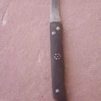 سلام یک عدد چاقو برادر قدیمی|کلکسیون اشیاء عتیقه|خوی, |دیوار