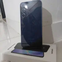 سامسونگ a35درحد صفر رم ۸ و۲۵۶گیگ