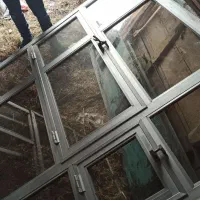 پنجره آلومینیومی