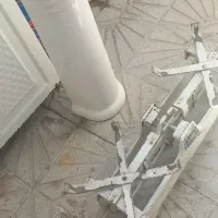 ترازو و ستون روشویی