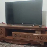 تلویزیون مارشال 42اینچ با میز تلوزیون