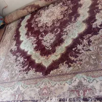 یه جفت فرش قرمز نگین کاشان