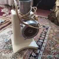 چرخ گوشت قدیمی مفت