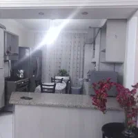 آپارتمان همکف در فارغ‌التحصیلان