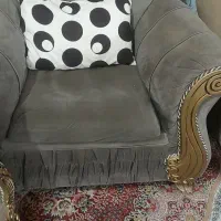 فروش مبل ویک فرش ۱۲متری پشمی قدیمی|فرش|بیرجند, |دیوار