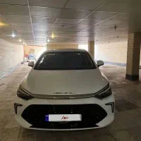 بیجینگ‌u5 نقد