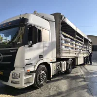 راننده لیفتراک و کارگر انبار