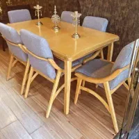 چطور میز میخای