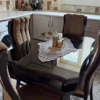 غذاخوری ۴ نفره تمیز،قیمت مناسب،آماده استفاده