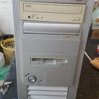 کیس کامپیوتر قدیمی