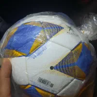 توپ فوتبال استار اکبند و مولتن