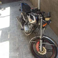 موتور سیکلت همتاز 200cc