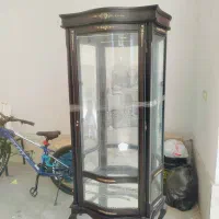 فروش ویترین کاملا نو و تمیز