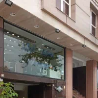 مغازه ۷۰متری ۱ اتاق موقعیت بر مخبری پونک