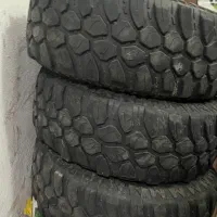 لاستیک آفرودی mt گل جنگلی ، چراغ مربعی پاترول جیپ|قطعات یدکی و لوازم جانبی|رشت, دیلمان|دیوار