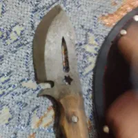 چاقو قیمت ۳۰۰|کلکسیون اشیاء عتیقه|دورود, |دیوار