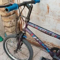 دوچرخه|دوچرخه، اسکیت، اسکوتر|سراب, |دیوار