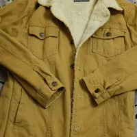 تعدادی لباس و کتونی نو ب فروش میرسد|لباس|رشت, دخانیات|دیوار