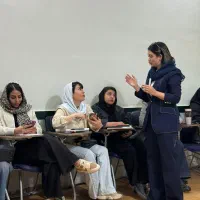 بهت یاد میدیم با گوشیت پولدار شی|خدمات آموزشی|کرمان, |دیوار