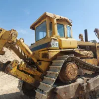 بلدوزر d8n باک مشکی مدل ۱۳۷۵