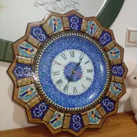 ساعت دیواری منبط کاری شده