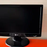 مانیتور سالم بدون نقطه خط و خش