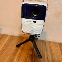 ویدیو پروژکتور یومیو مدل q2