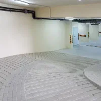 راهنمایی ساختمان روی رمپ