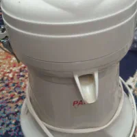 آبمیوه گیری قدیمی سالم سالم