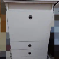 فروش میز چرخ خیاطی با صندلی سرخود