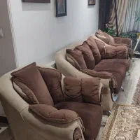 مبل شرکتی ۷ نفره کاملا سالم و راحت و اسکلت محکم|مبلمان خانگی و میز عسلی|قم, زنبیل آباد|دیوار