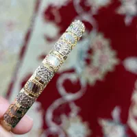 یک عدد النگو100بالاقیمت تابلو