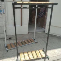 رگال و استند لباس|فروشگاه و مغازه|فولادشهر, B4|دیوار