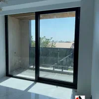 کارگر ساده جوان