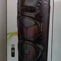 اسپیکر بسیار قوی، بلندگو دارد ۱۰۰ سانت