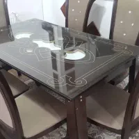 میزغذاخوری ۶نفره
