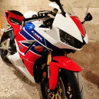 موتور cbr 600 اصل ژاپن کم کار سالم سند کویر|موتورسیکلت|اصفهان, شهرک کاوه|دیوار