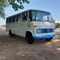 مینی بوس بنز جهت سرویس دهی