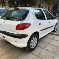 پژو ۲۰۶ تیپ ۵ مدل ۱۳۹۹ بیرنگ کم کار