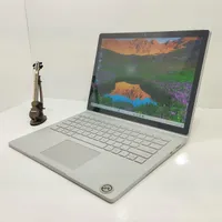 لپ تاپ Surface Book 2گرافیک 2گیگ core i7 رم 16 گیگ|رایانه همراه|کرمان, |دیوار