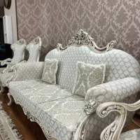 مبل سلطنتی و راحتی همراه میز غذاخوری|مبلمان خانگی و میز عسلی|بجنورد, |دیوار