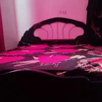 تختخواب با میز آرایش بزرگ و دو فایل دو طبقه ای|تخت و سرویس خواب|چرام, |دیوار