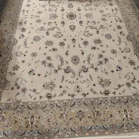 دو عدد فرش ۱۲ متری