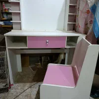 کمد ومیزو صندلی