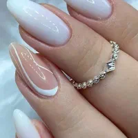خدمات کفسابی ناخن و مژه با تخفیف